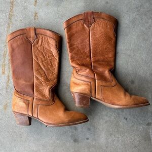 Vintage Tan Leather Cowboy Boots Size 9 Made in USA | Western Cowgirl Boots